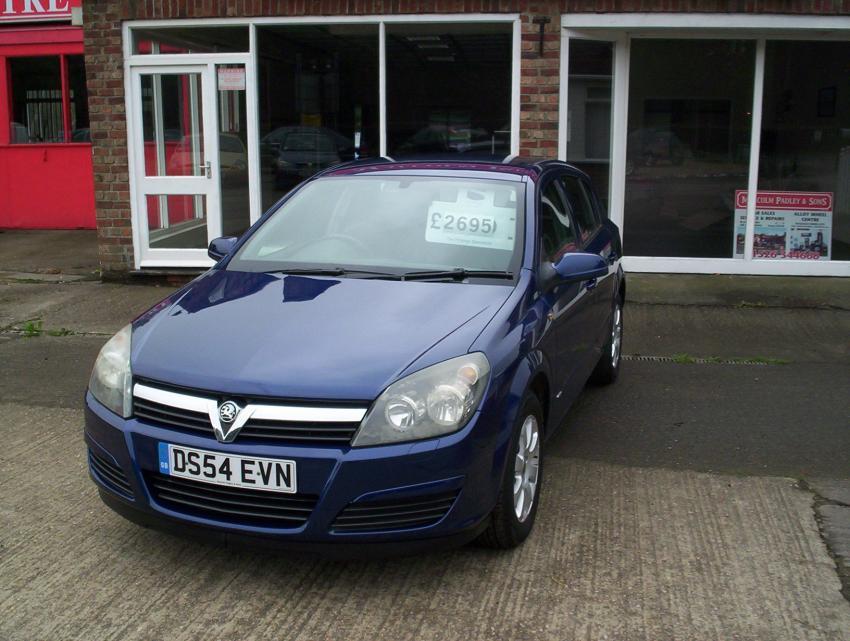 View VAUXHALL ASTRA CLUB 16V TWINPORT