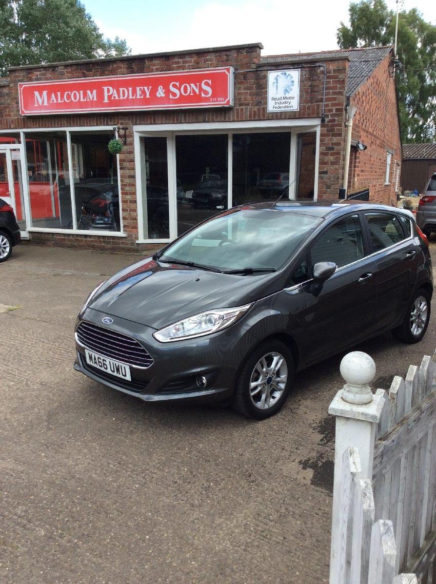 View FORD FIESTA T EcoBoost 100 Start-Stop Zetec