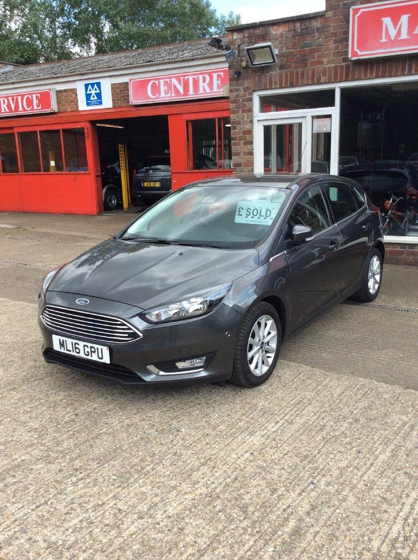 View FORD FOCUS T EcoBoost 125 Auto Start-Stop Zetec S