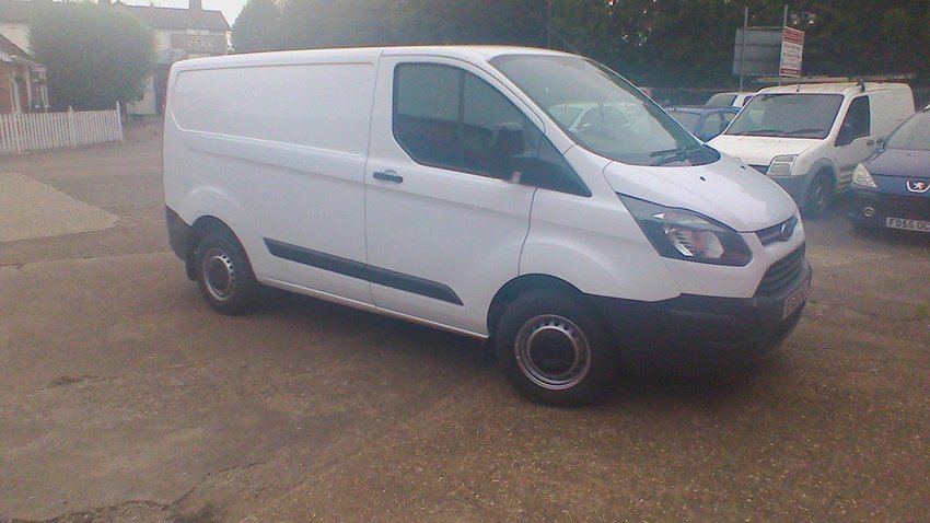 View FORD TRANSIT TDCi 100 L1H1 SWB 270