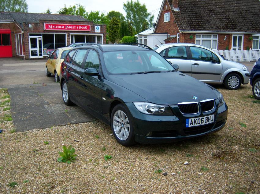 View BMW 3 SERIES 320D SE TOURING