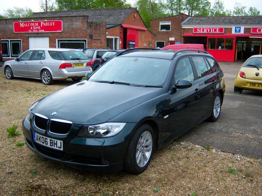 View BMW 3 SERIES 320D SE TOURING