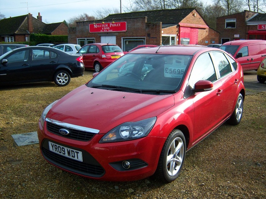 View FORD FOCUS ZETEC